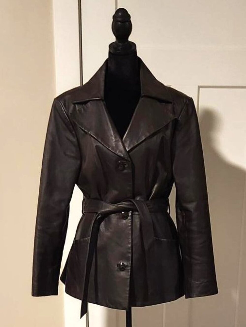 Vintage Y2K East 5th Women's Genuine Leather Jacket